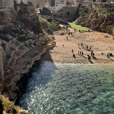 Perla Bianca Terrazza E Parcheggio -polignano A Mare Βίλα *