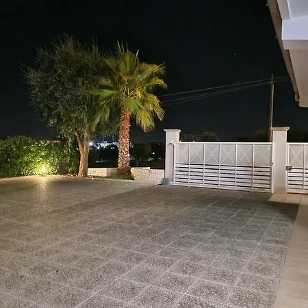 Perla Bianca Terrazza E Parcheggio -polignano A Mare Βίλα